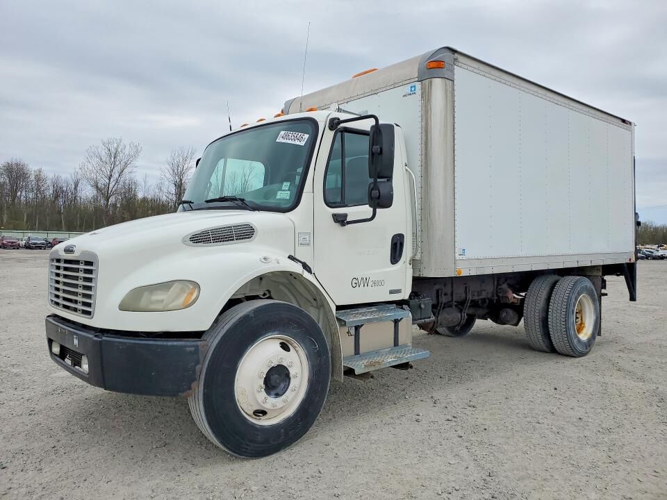 2004 FREIGHTLINER M2