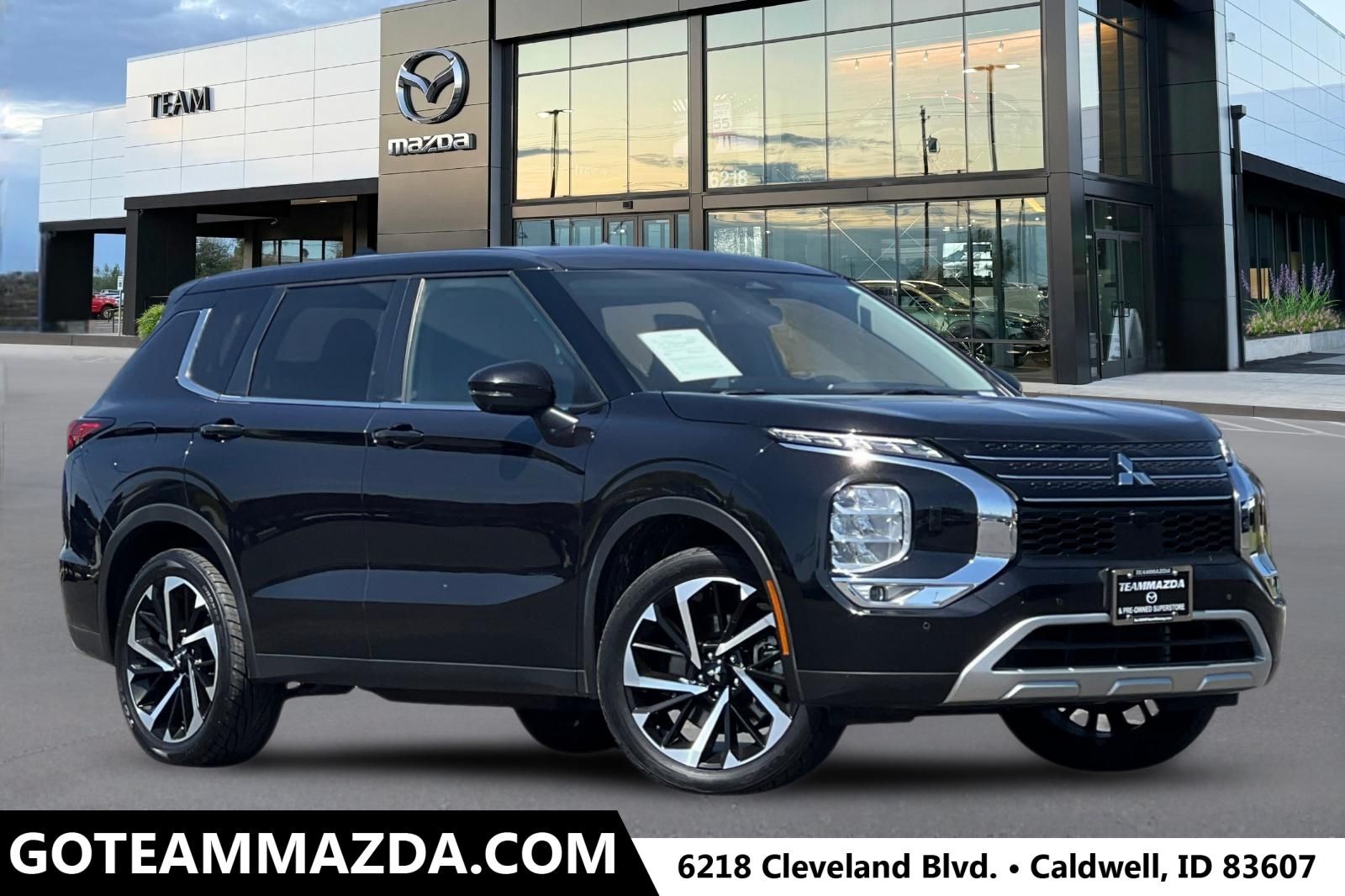 2024 MITSUBISHI Outlander