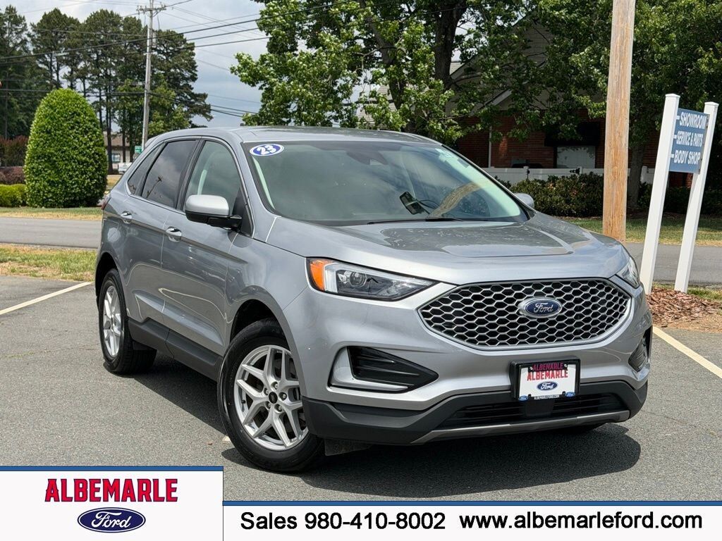 2023 FORD Edge