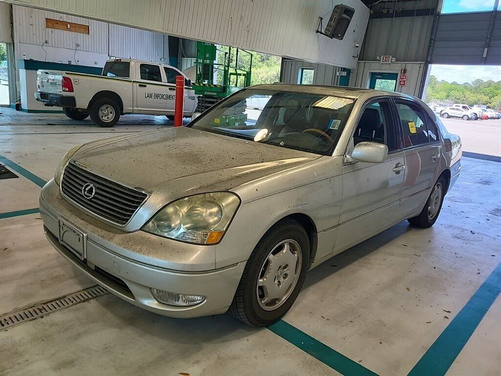 2002 LEXUS LS