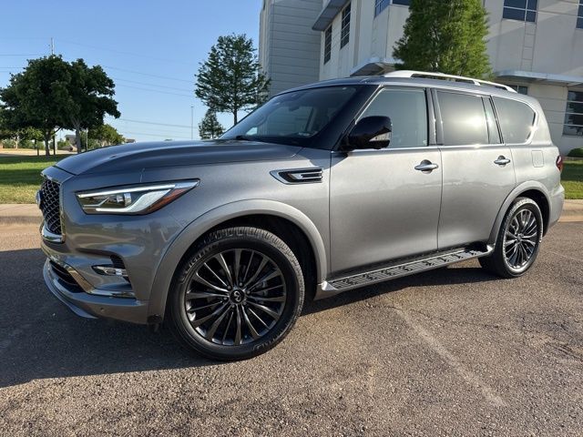 2021 INFINITI QX80