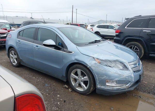 2014 CHEVROLET Volt