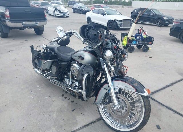 2010 HARLEY DAVIDSON Electra Glide Ultra Classic