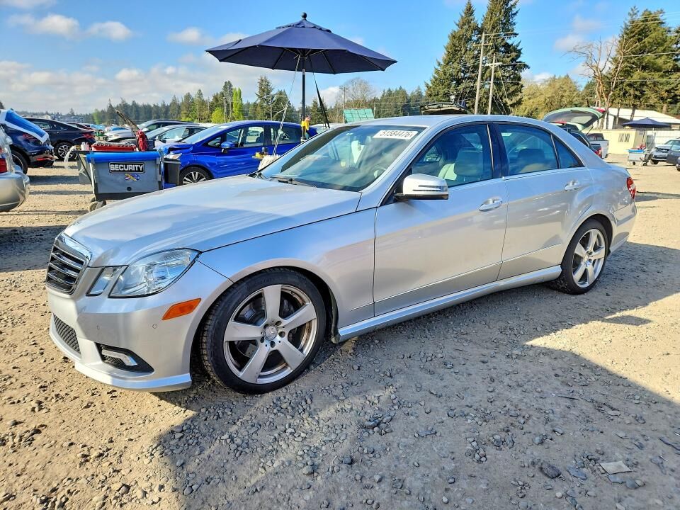 2011 MERCEDES-BENZ E-Class