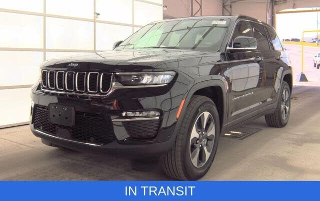 2022 JEEP Grand Cherokee