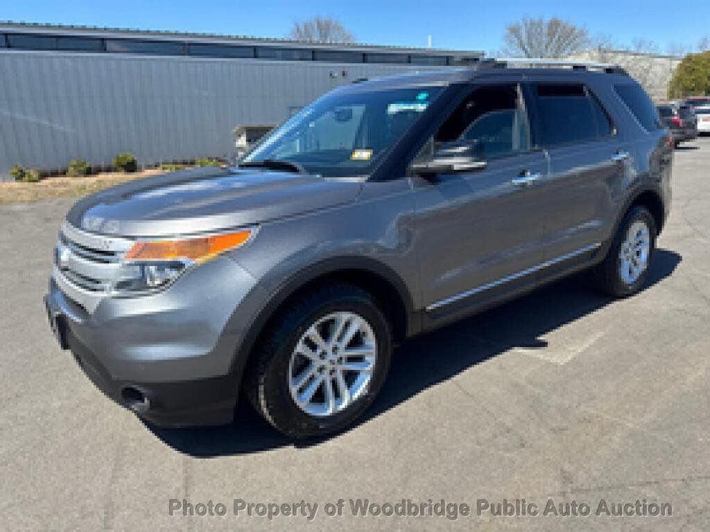 2014 FORD Explorer