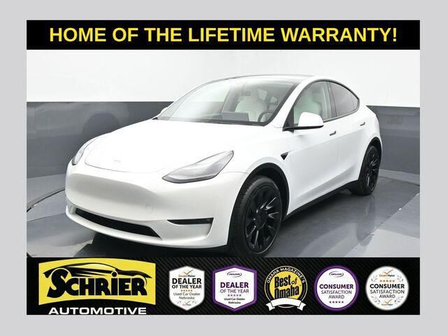 2023 TESLA Model Y