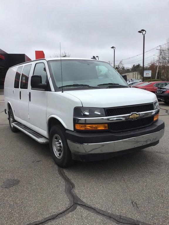 2024 CHEVROLET Express