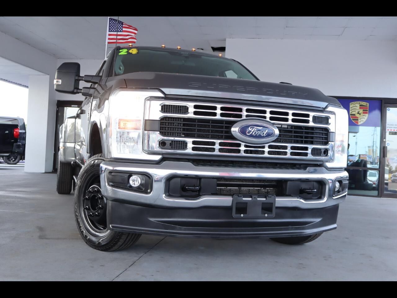 2024 FORD F-350