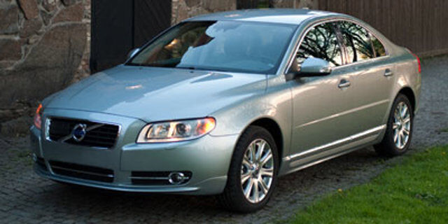2011 VOLVO S80