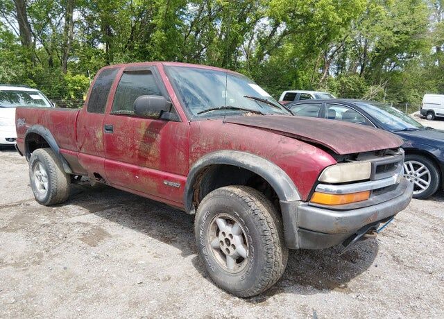 2000 CHEVROLET S-10 Pickup