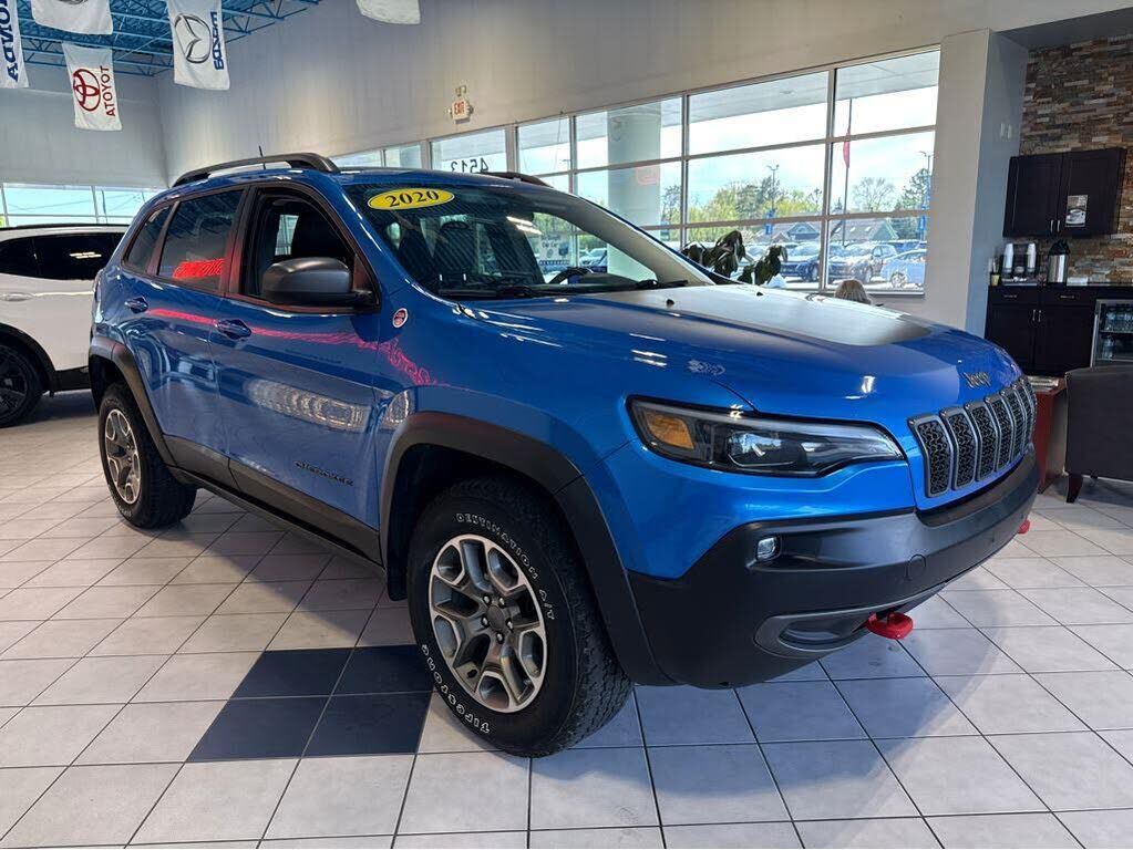 2020 JEEP Cherokee