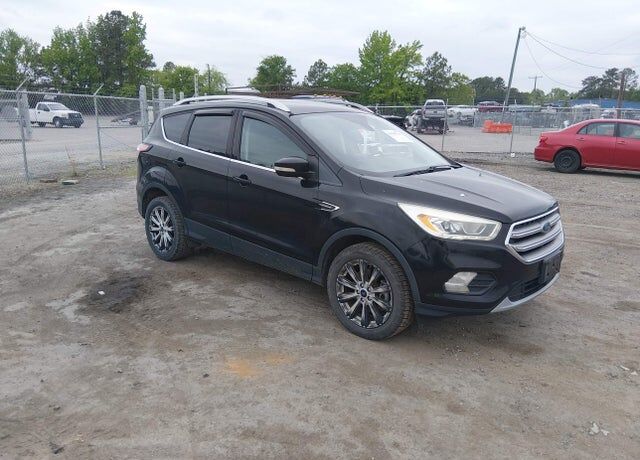 2017 FORD Escape