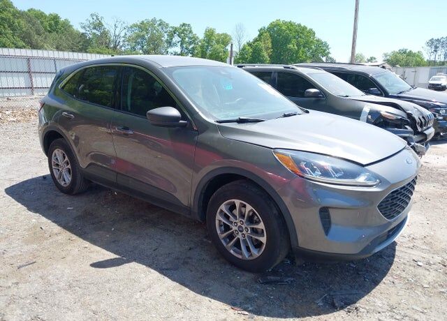 2022 FORD Escape