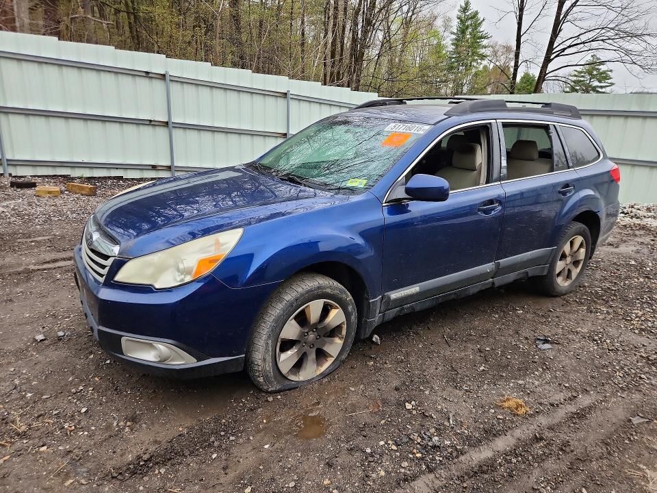 2010 SUBARU Outback