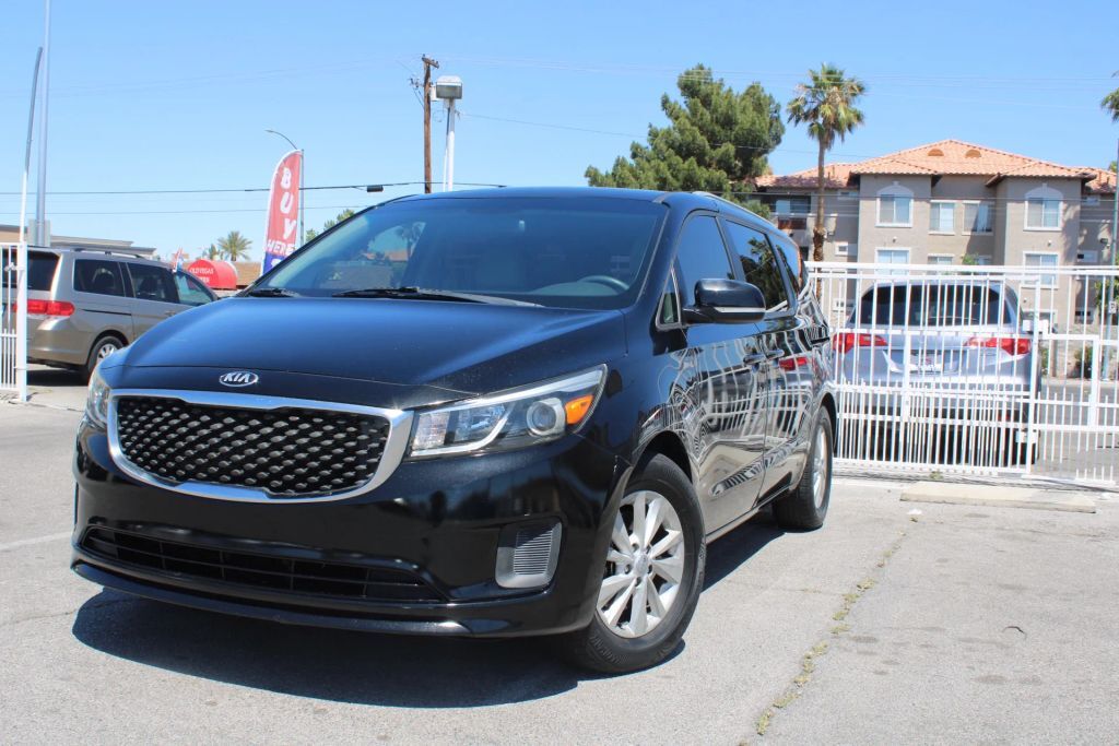 2016 KIA Sedona