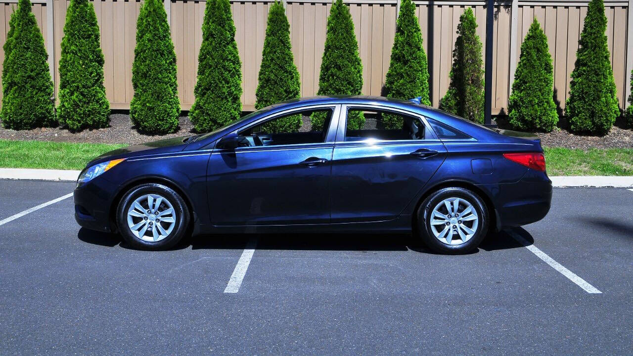 2011 HYUNDAI Sonata