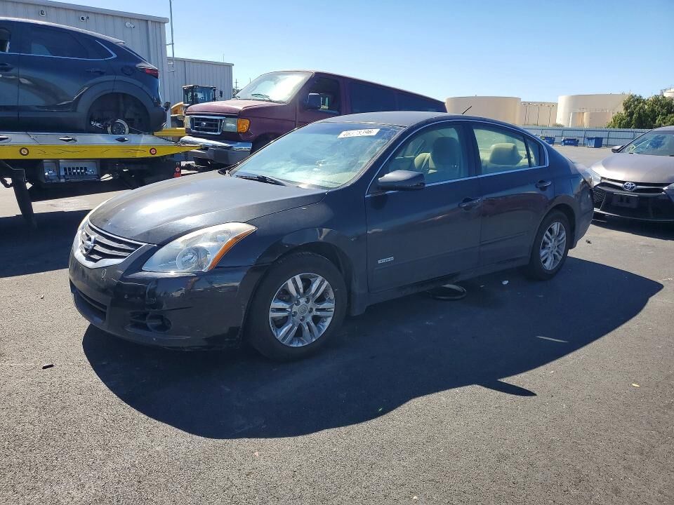 2011 NISSAN Altima