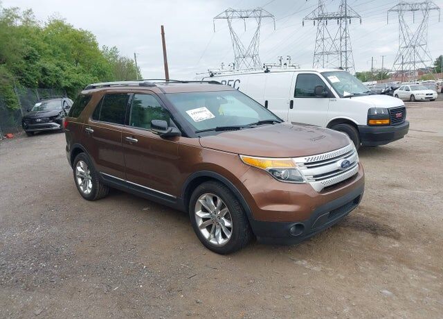 2011 FORD Explorer