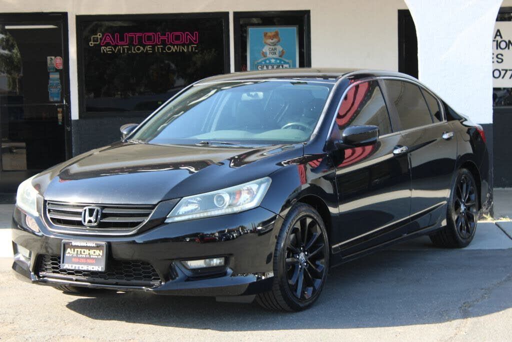 2015 HONDA Accord