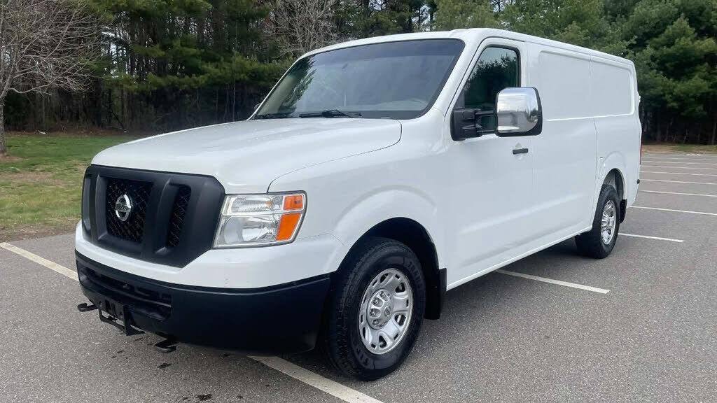 2014 NISSAN NV