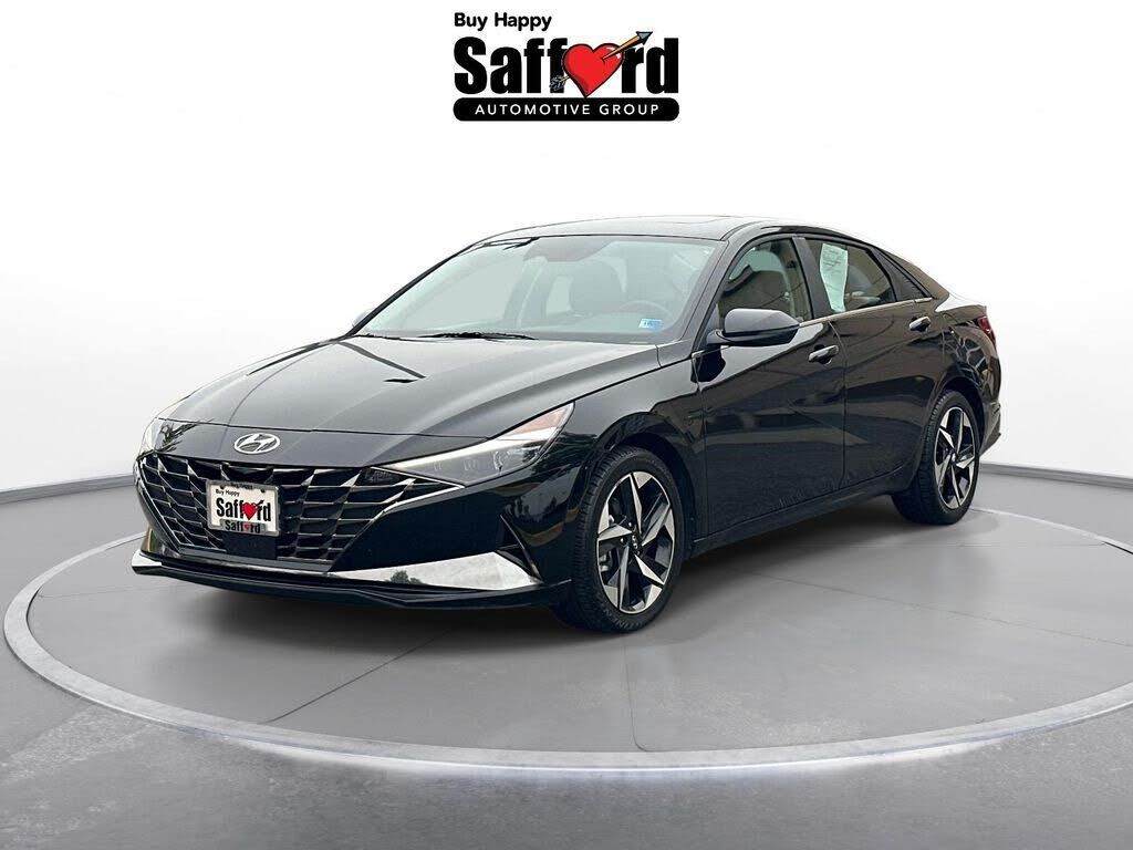 2023 HYUNDAI Elantra