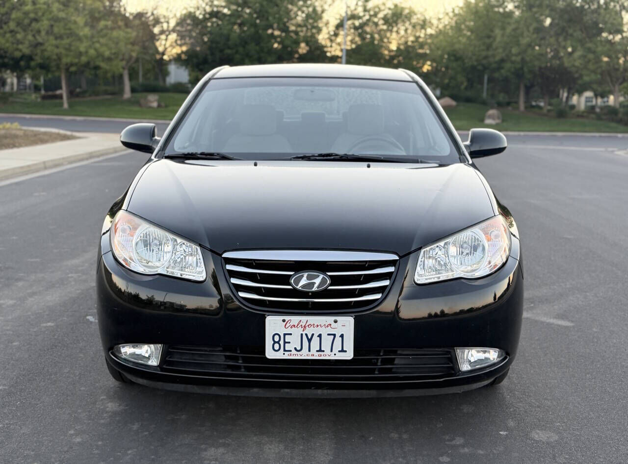 2010 HYUNDAI Elantra