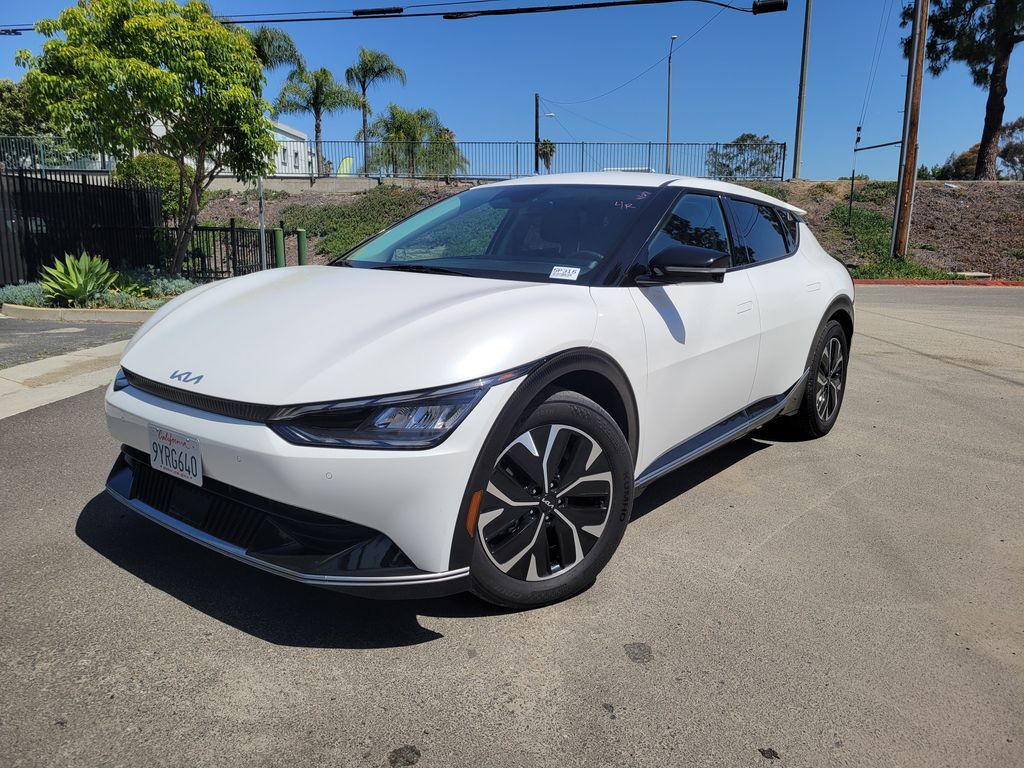 2023 KIA EV6