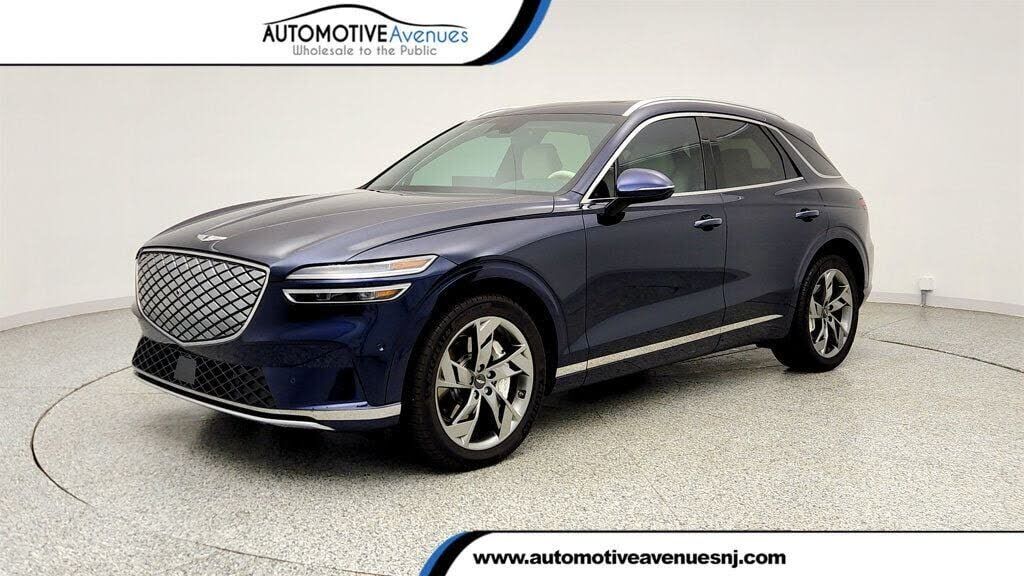 2025 GENESIS GV70