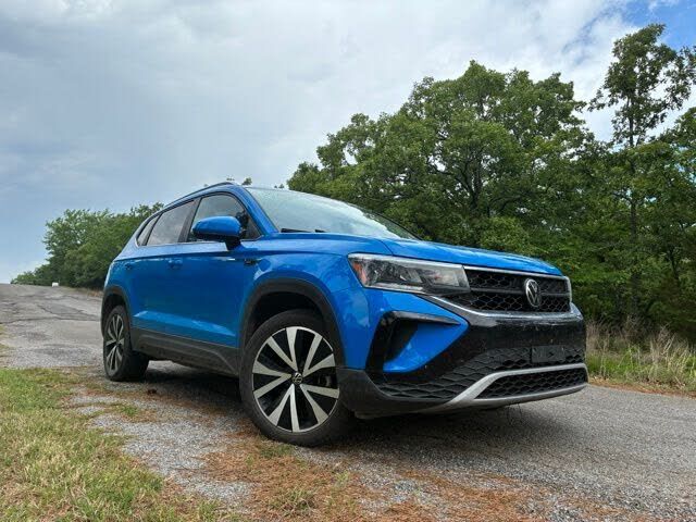 2023 VOLKSWAGEN Taos