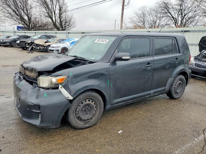 2013 TOYOTA SCION