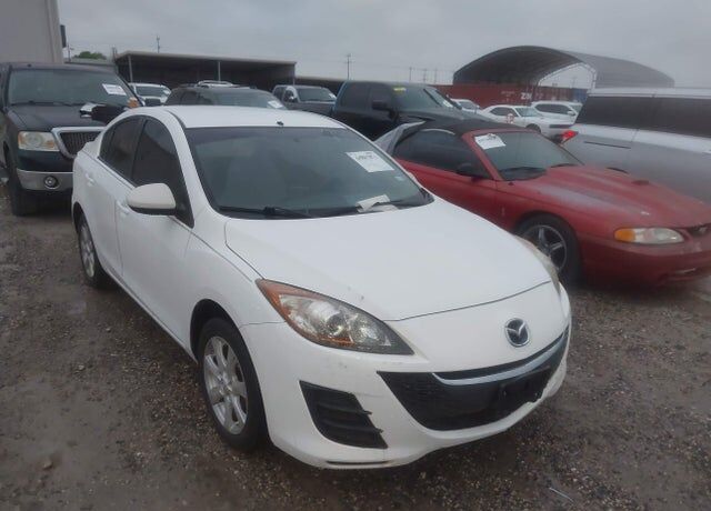 2010 MAZDA Mazda3