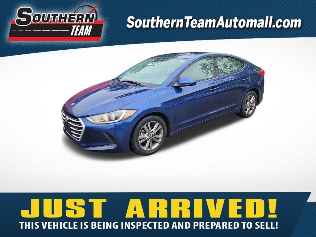 2017 HYUNDAI Elantra