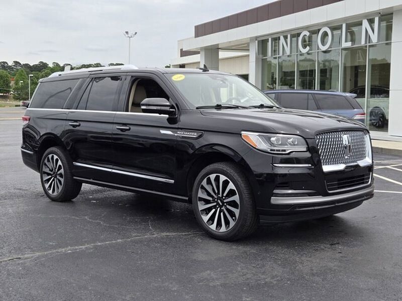 2024 LINCOLN Navigator L