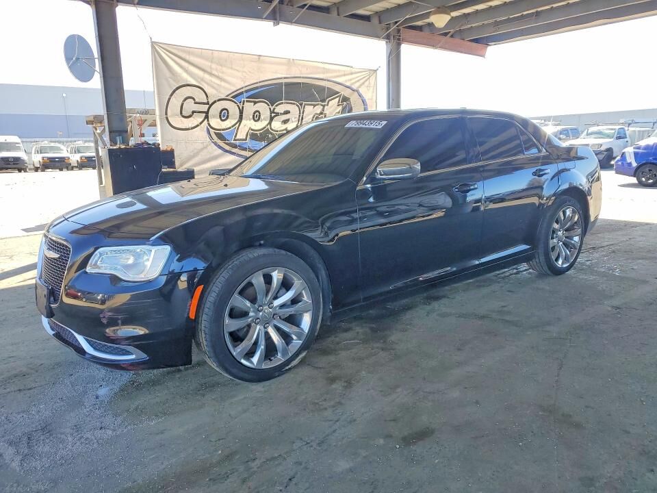 2020 CHRYSLER 300