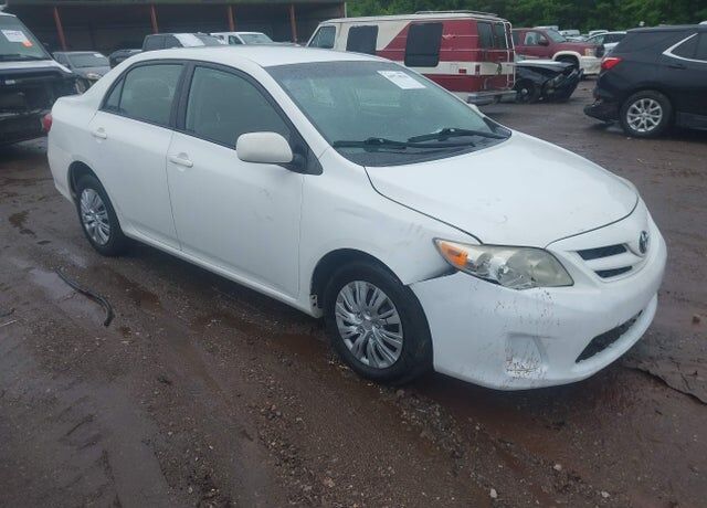 2011 TOYOTA Corolla