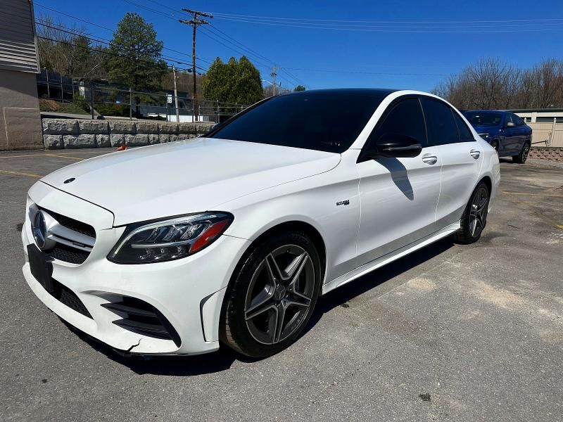 2019 MERCEDES-BENZ C-Class