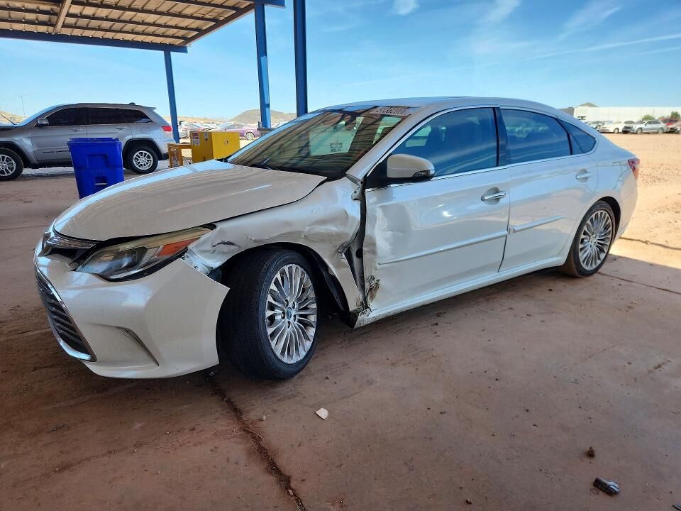 2018 TOYOTA Avalon