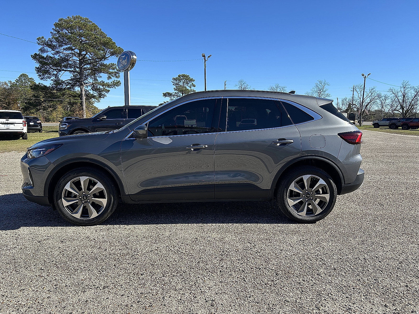 2023 FORD Escape