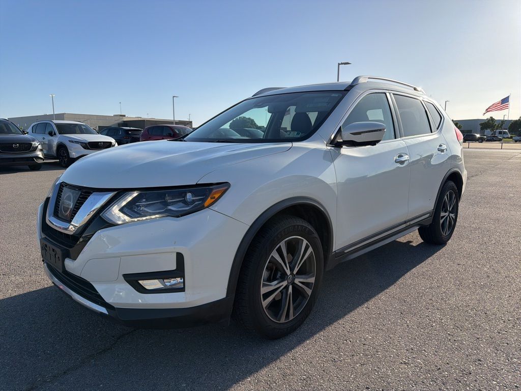 2017 NISSAN Rogue