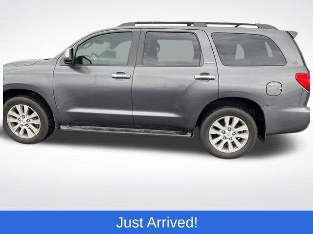 2015 TOYOTA Sequoia