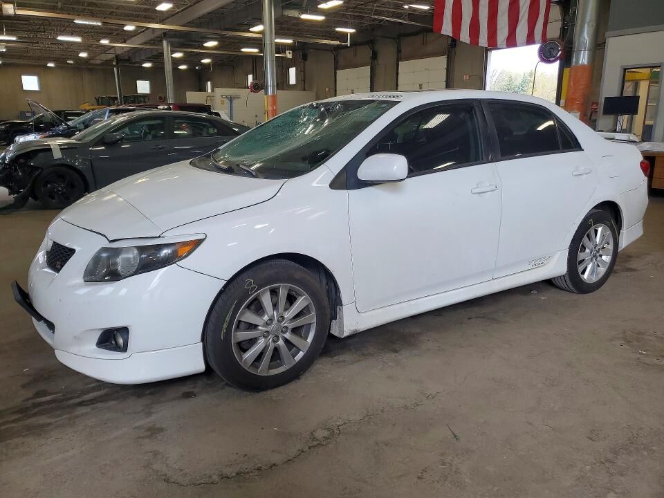 2010 TOYOTA Corolla