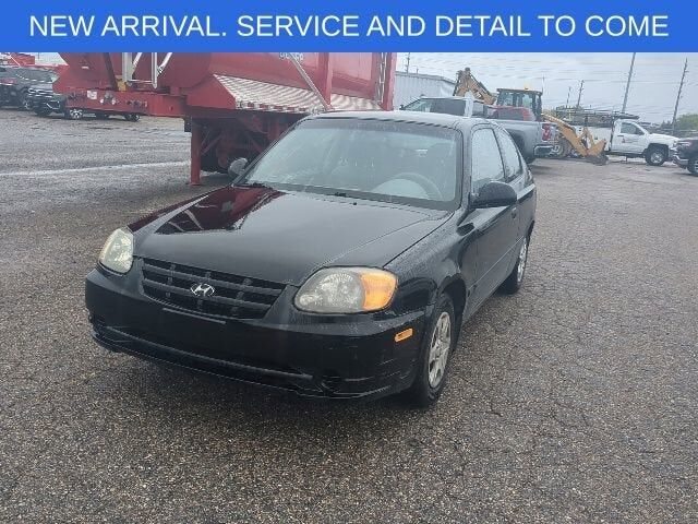 2003 HYUNDAI Accent