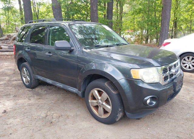 2009 FORD Escape