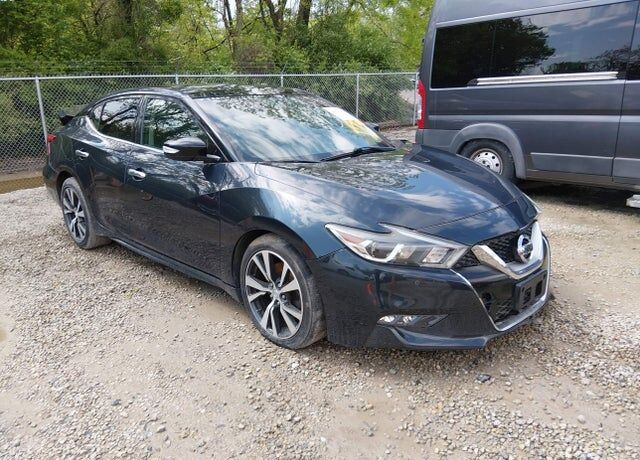 2017 NISSAN Maxima