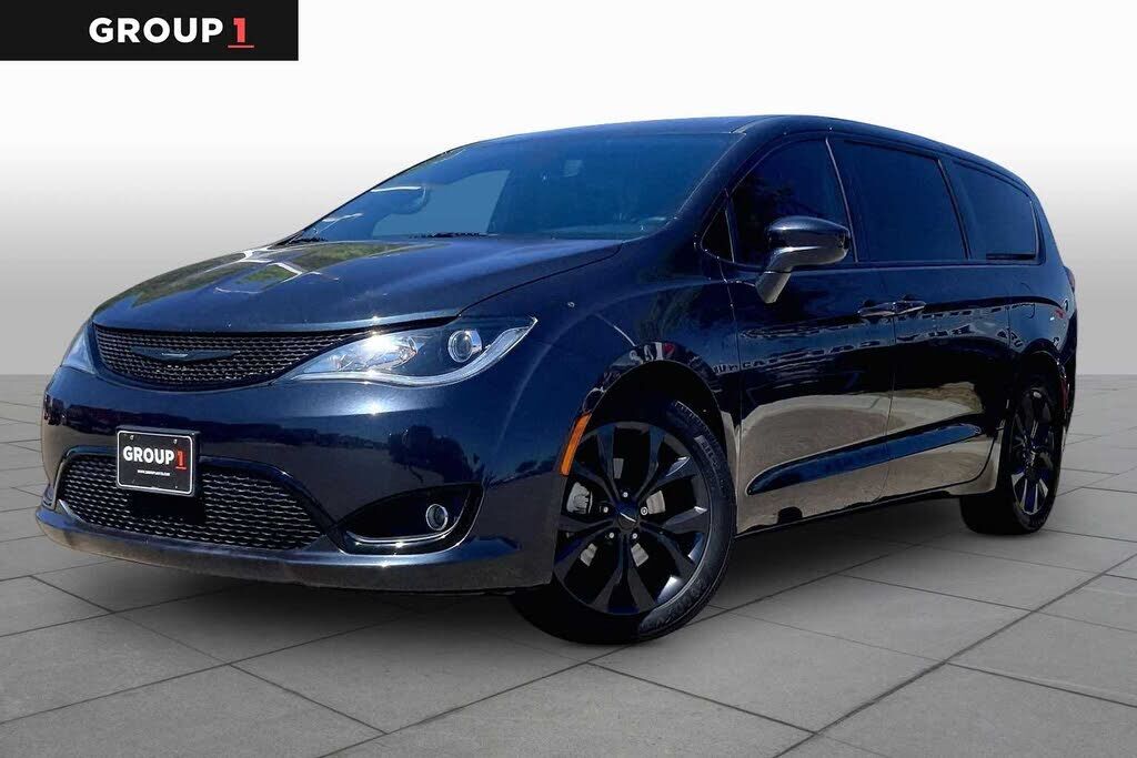 2020 CHRYSLER Pacifica