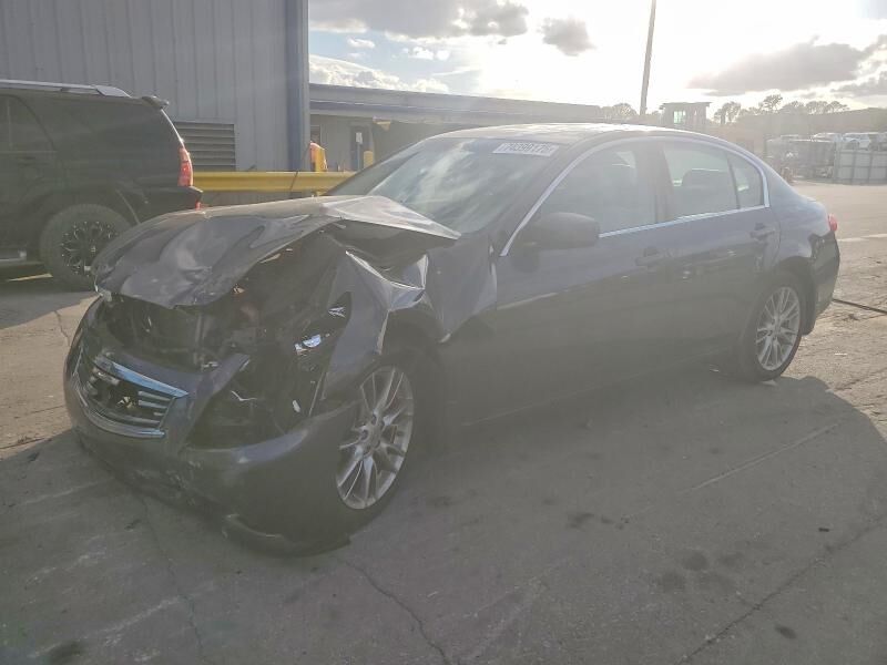 2011 INFINITI G37