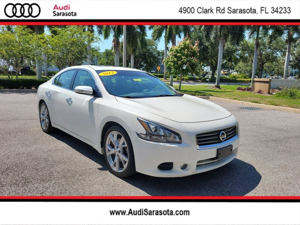 2012 NISSAN Maxima