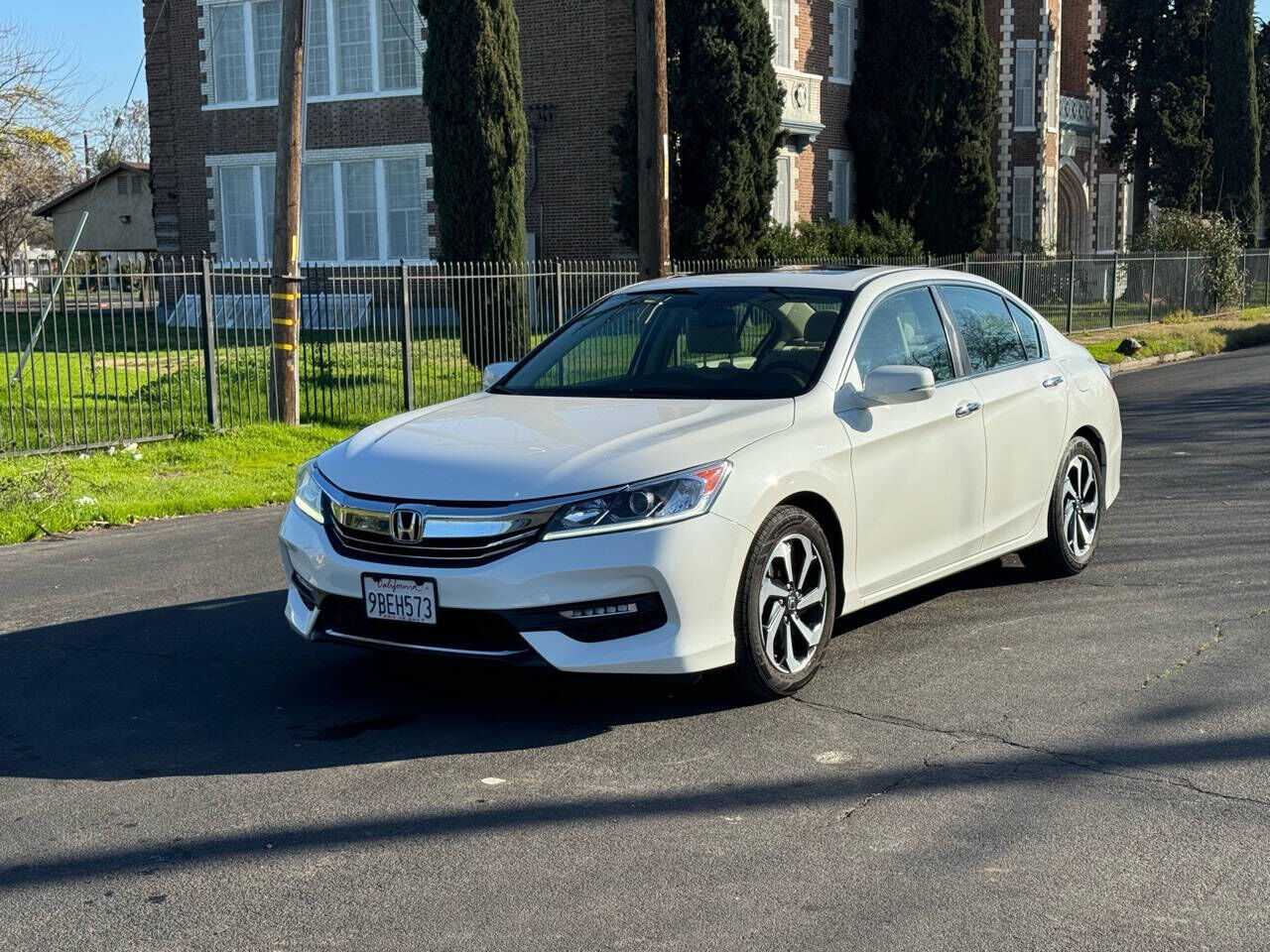2017 HONDA Accord
