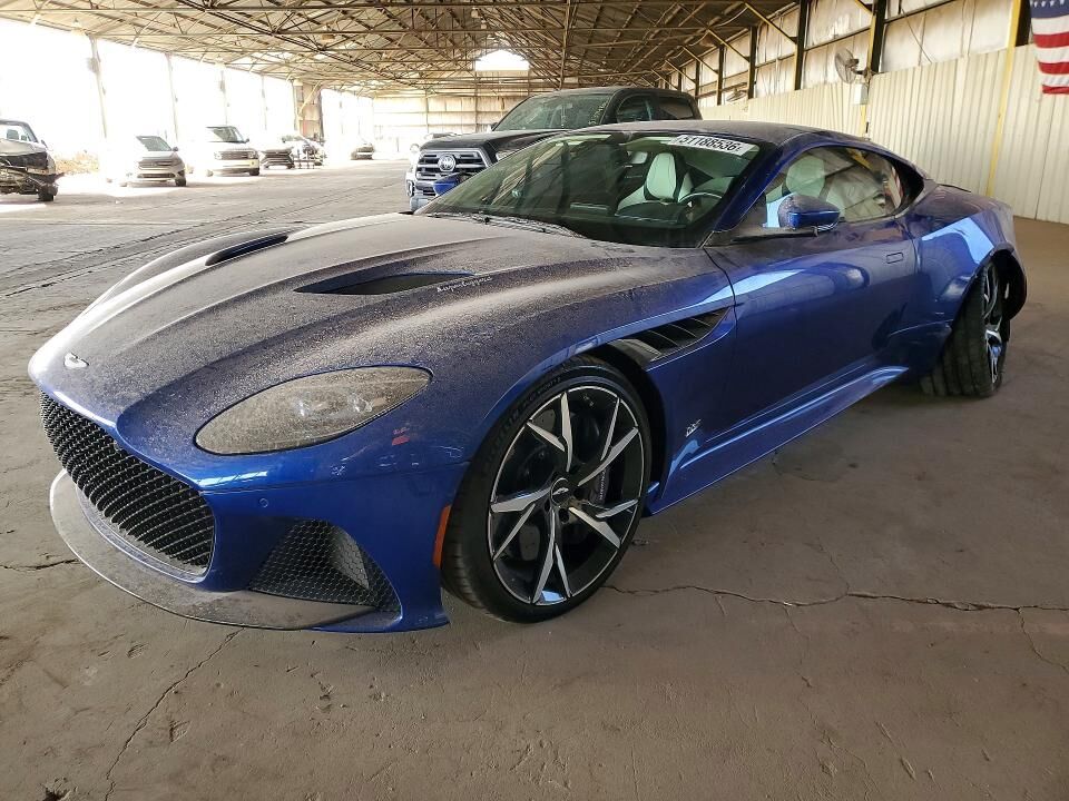 2019 ASTON MARTIN DBS